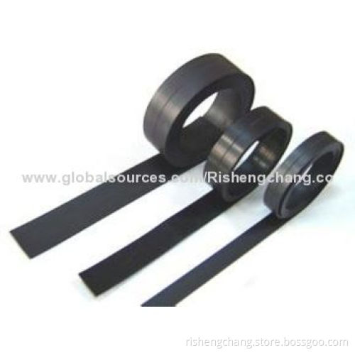 Flexible magnetic rubber sheet, can be stuck on fridge, door and other iron goods to decorate